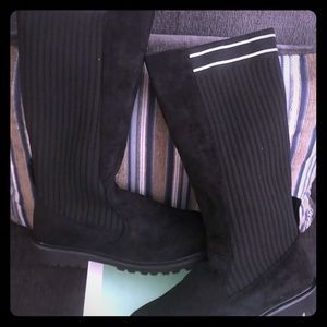 NIB HOO Girls Black Stretch Suede Tall Boots Sz 6
